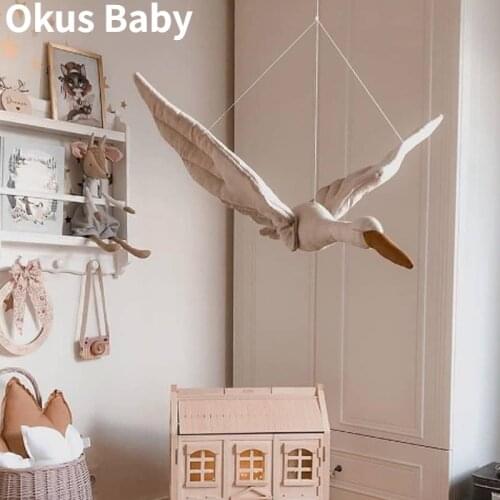 Creative Wall Hanging Swan Plush Stuffed Doll Fabric Family Bedroom Nursery Room Decor Hanging Ornaments Baby Soothing Pillow