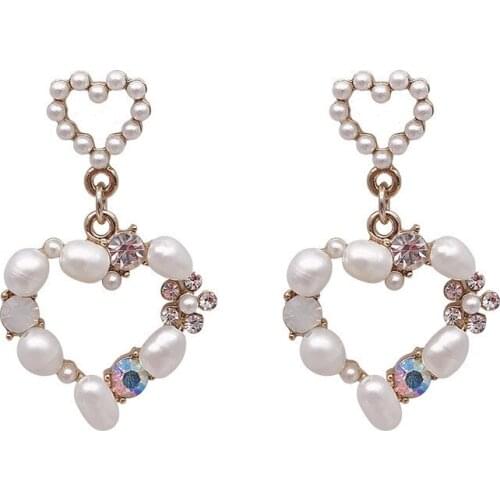Fully Simulated-pearls Hearts Fashion Earrings Shiny Love Korean Earrings