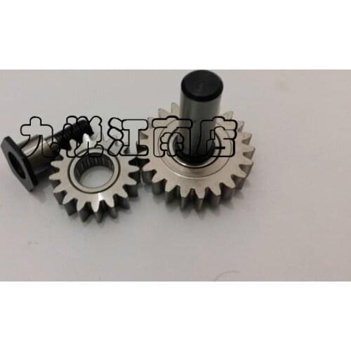 2pcs/lot original Heidelberg SM102 CD102SM74 alcohol water roller gear 17 teeth 22 teeth Heidelberg printing press accessories