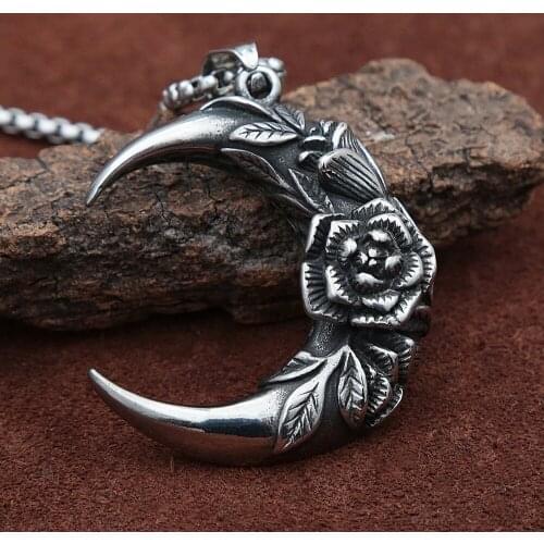 ROCKiss Punk Necklaces