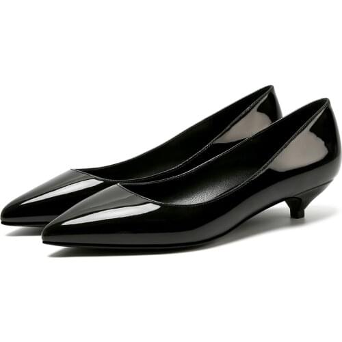 LOVELY BEAUTY Women's Slip-ons