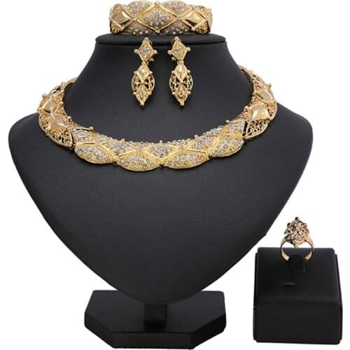 Longqu Exquisite Dubai gold bridal Jewelry Set Wholesale Nigerian Woman Wedding Jewelry Set Fashion African Designer Jewelry Set