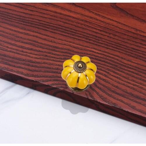 New Hot 2 Pcs/Set Vintage Pumpkin Ceramic Door Knobs Cabinet Drawer Cupboard Kitchen Pull SMR88