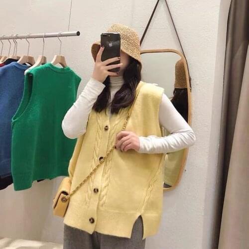 2021 Women Solid Loose Sleeveless Knitted V-Neck All-match Vest Female Simple Outwears Waistcoats Ladies Tops Outwears H524