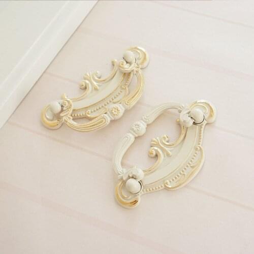 White Furniture Pulls Noble and Elegant Handle Dresser Drawer Golden Handles Kitchen Cabinet Knob Bedroom Furniture accessories