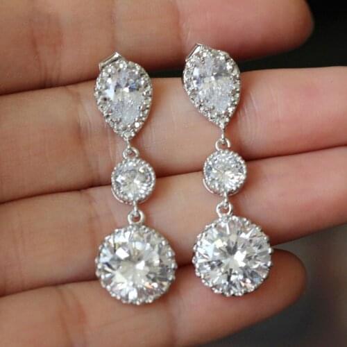 Huitan Fashion Hanging Earrings for Women Luxury Inlaid AAA CZ Stone Daily Wear Party Versatile Dangle Earrings Wedding Jewelry