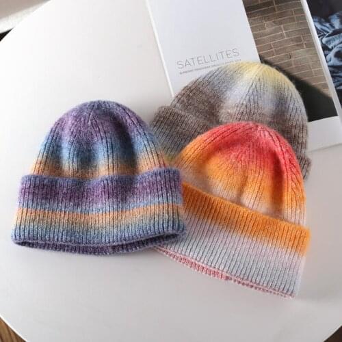 New Unisex Beanie Hat Gradient Rainbow Knitted Winter Hat Warm Beanie Hat Cuff Beanie Casual Cap for Girls Skull Hats for Female
