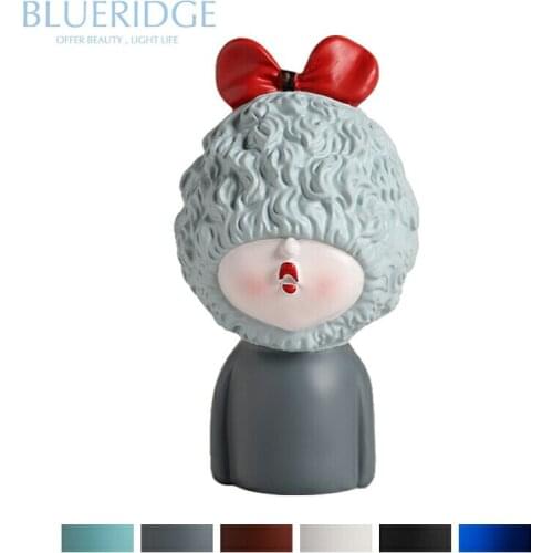 Modern Gorgeous Sweet Young Girl Sculpture Home Decoration Crafts Office Desktop Decor Statue Artware Figurines Accessories Gift