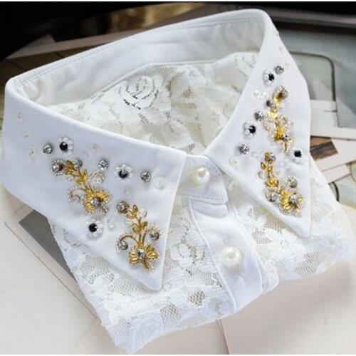 New beautiful necklace female collar bust shirt sweater false collar necklace female pointed half-shirt Fancy gold flower chain