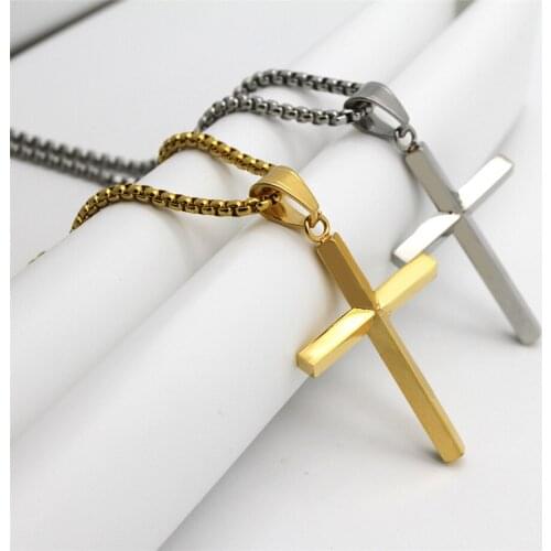 Simple Fashion Cross Chain Necklace For Women Men Luxury Ladies Gold Jewelry Pendant Necklaces Crucifix Christian Gifts