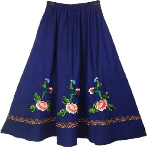 Makuluya Pleated Skirt