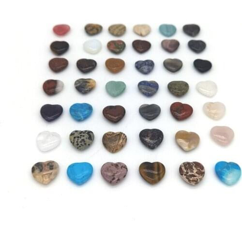 Gift Love Puffy Heart Shaped Stone Love Healing crystal Gemstone Natural Rose Gem Quartz Crystals Natural Quartz Crystals