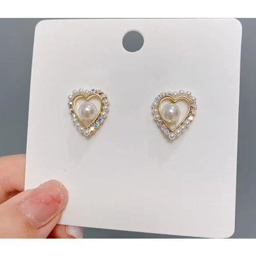 Zeojrlly Heart Metal Women Classic Stud Earrings Korean Love Pearl Sweet Earring Female Student Korean Simple Jewelry