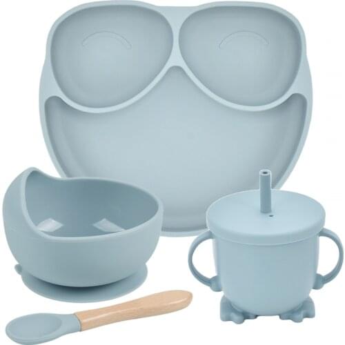 4PCS/Set Baby Silicone Feeding Food Tableware Set Cartoon Eating Dinnerware Anti-hot Suction Training Plate Baby Feeding Set