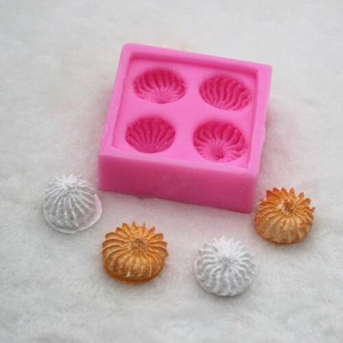 P567 4 hole flower plaster decoration mould silicone car cake mold fragrance wax DIY