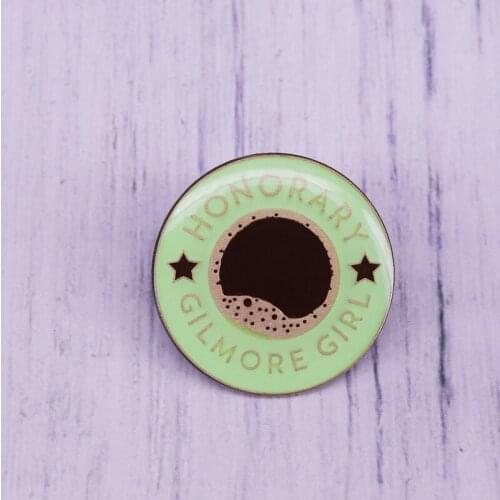 Honorary Gilmore Girls Lapel Badge Black Five-pointed Stars Brooch Green Round Pin