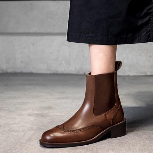 Women Boots Retro Chelsea Boots Women Shoes 2021 Winter Fashion Women ANKLE Boots Genuine Leather Female Square Heel Leather