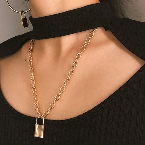 Punk Vintage Square Lock Pendant Necklaces For Women Friendship Gifts Simple Design Gold Silver Color Chain Alloy Pendant Neck