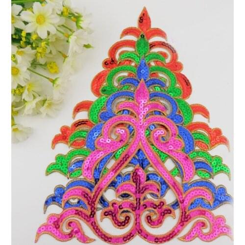 60Pieces Sequined Cosplay Costume Appliqued Patches 3D Gold Metallic Venise Flower Trim Iron On Vintage Flower Applique