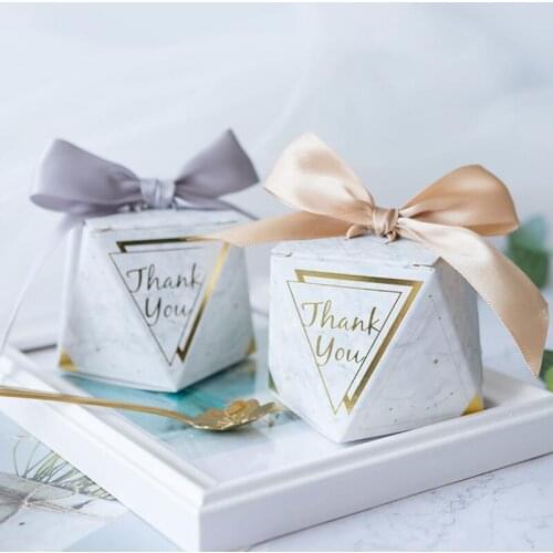 White Marble Pyramid Candy Boxes Wedding favors Gift Box Wedding Party Favor Decoration Chocolate Box LX9382