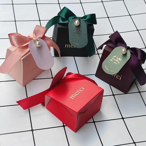 Gift Box Mystery Wedding Gifts for Guests Mariage Merci Candy Box Baby Shower Party Favors Pink Small Boxes for Gifts Packaging