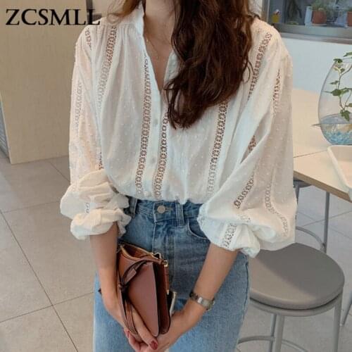 ZCSMLL Korean Temperament Stand-up Collar blouse Flower Hollow Lace Single-breasted Loose Long-sleeved Shirt Women