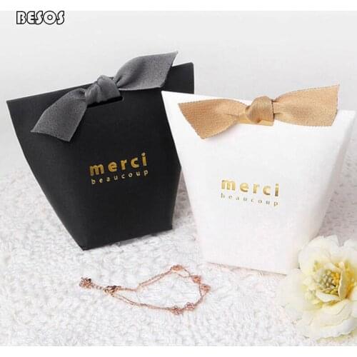 High-grade Simple Solid Color Bronzing Letter Wedding Holiday Celebration Candy Cookies Wholesale Folded Paper Gift Box B241D