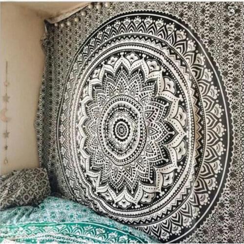Large Mandala Indian Tapestry Wall Hanging Bohemian Beach Mat Polyester Thin Blanket Yoga Shawl Mat 200x150cm Blanket