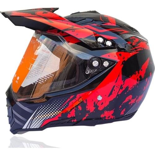 Motorcycle helmet, cross country helmet, road racing helmet, cross country helmet, all year round helmet, lens helmet, male