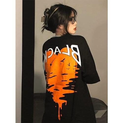 2021 retro street short-sleeved t-shirt women summer loose round neck graffiti love print loose t-shirt women