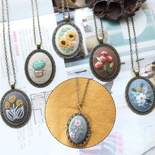 DIY Necklace Embroidery Kit Needlework Flower Cross Stitch Sets with Hoop Handmade Swing Arts Craft New Hand Sewing Pendants Hot