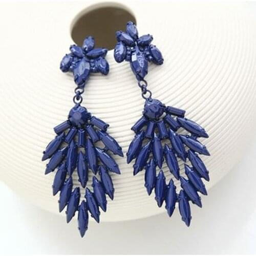 YFJEWE Wholesale Pop Blue Paint Night Club Sexy Earrings E114