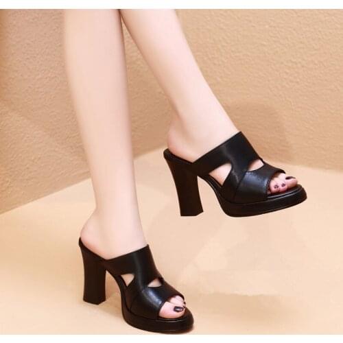 Really Soft Leather Slippers Women Wear 2021 New Summer Fishmouth Thick-heeled Slippers Waterproof Platform High-heeled Sandals
