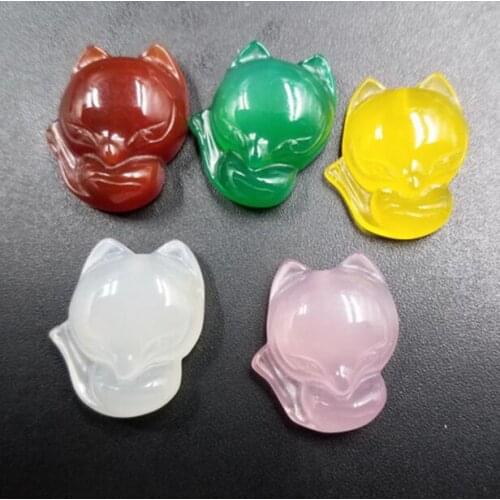 Natural agate Chalcedony fox pendant agate Chalcedony fox Zhao Peach blossom jade pendant necklace