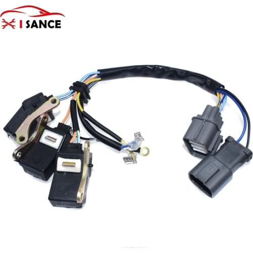 Ignition Distributor Sensor Plug Connector For 1992-95 Honda Civic 1.5L 1.6L 30100-P08-006,TD42U,TD45U,DST17404,8417404
