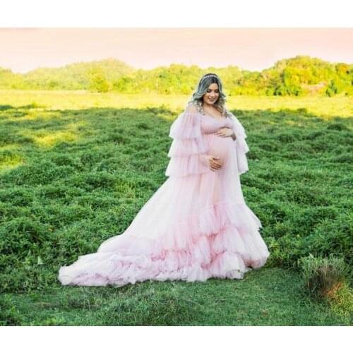 Classic Soft Tulle Maternity Dressing Robes Tiered Ruffles Custom Made Long With Train Sheer Pregnancy Dresses For Photo Shoot