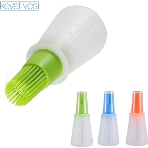 Silicone Oil Bottle with Brush Portable Barbecue Oil Brush Basting Brushes Household Baking Oil Brush Bbq Accessories