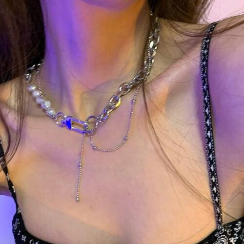 Y2K Jewelry Hollow Metal Chain Necklace for Women Vintage Elegant Charms Friendship Imitation Pearl Clavicle Choker Necklaces