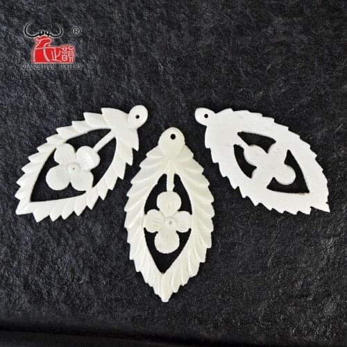 3PCS Handmade Carved Yak Bone Flower Pendant Hawaii Style Bone white Beads DIY Jewelry Accessory 53mmX27mm