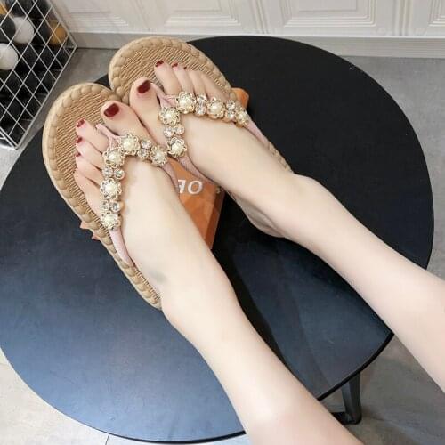 Slippers Womens Summer 2020 New Fashion Beach Shoes Net Red Korean Version Versatile Wear Out The Sea Flat Flip Flop