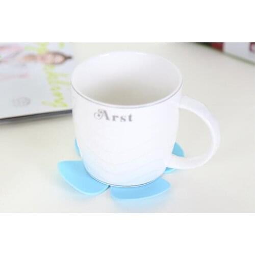 Free shipping 3D Mixed Colors Flower Petal Shape Cup Coaster Tea Coffee Cup Mat Table Decor Durable Pretty Drink Accssary