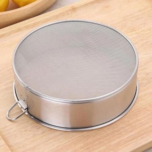 Kitchen Mesh Flour Sifter Round Stainless Steel Flour Sieve Strainer Sifters Powder Filter Tea Pasta Strainer Cake Baking Tools