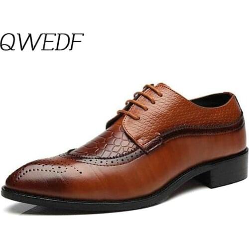 Fashion PU Leather Men Dress Shoes Pointed Toe Bullock Oxfords Shoes For Men Lace Up Designer Luxury Men Shoes Size 47 48 K8-32
