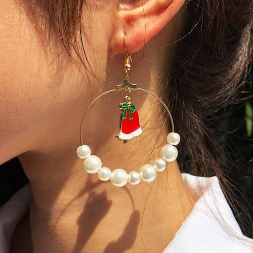 Lalynnly New European and American Alloy Retro Simplicity Temperament Imitation Pearl Painting Oil Christmas Tree Earrings E8725