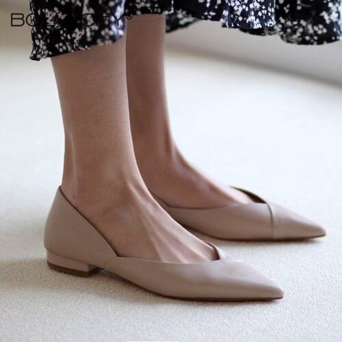 High Quality Women Genuine Leather Flats Ladies Retro Chunky Heel Pointed Toe Non Slip Casual Shoes Boat shoes 2021 Fashion NEW