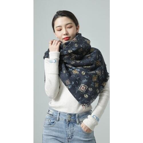 JHBeute 2021 New Elegant White Small Floral Long Strip Scarf Fashion Luxury Natural Silk Scarf dual-purpose Scarf for Women