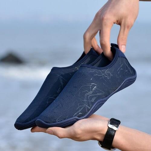 Outdoor Sock Shoes Women Water Shoes Men Slip On Quick Drying Beach Aqua Socks Flats Swimming Pool Diving Walking Barefoot Shoes