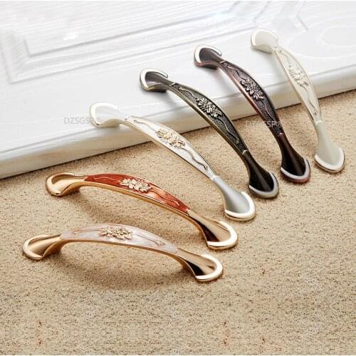 Zinc Alloy Cabinet Cupboard Hardwares Kitchen Drawer Pull Bronze Ivory White Furniture Closet Handles European Fashion