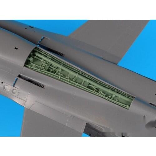 S 1/48 scale die-cast resin airplane model resin parts unpainted F-18 C spine electronic