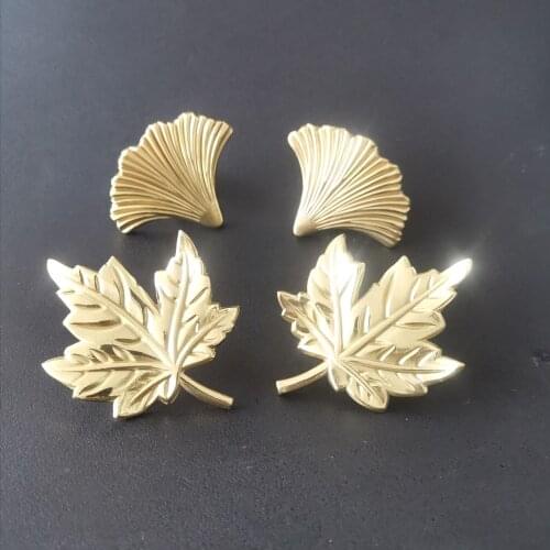 Solid Brass Maple Leaf Shape Handle Door Cabinets Kitchen Cupboard Drawer Pulls Creative Furniture Handles drawer knobs
